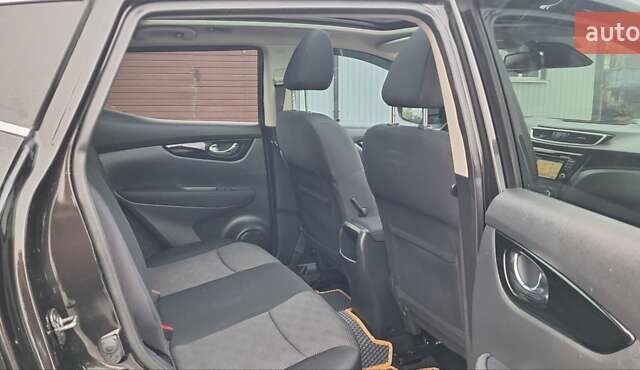 Черный Ниссан Кашкай, объемом двигателя 1.5 л и пробегом 202 тыс. км за 14950 $, фото 80 на Automoto.ua