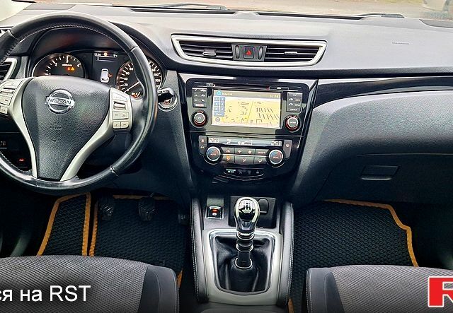 Черный Ниссан Кашкай, объемом двигателя 1.5 л и пробегом 202 тыс. км за 14950 $, фото 10 на Automoto.ua