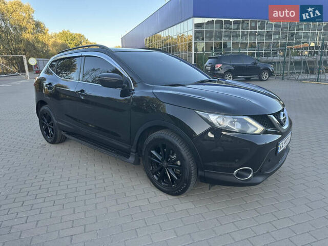 Черный Ниссан Кашкай, объемом двигателя 1.6 л и пробегом 126 тыс. км за 15500 $, фото 8 на Automoto.ua