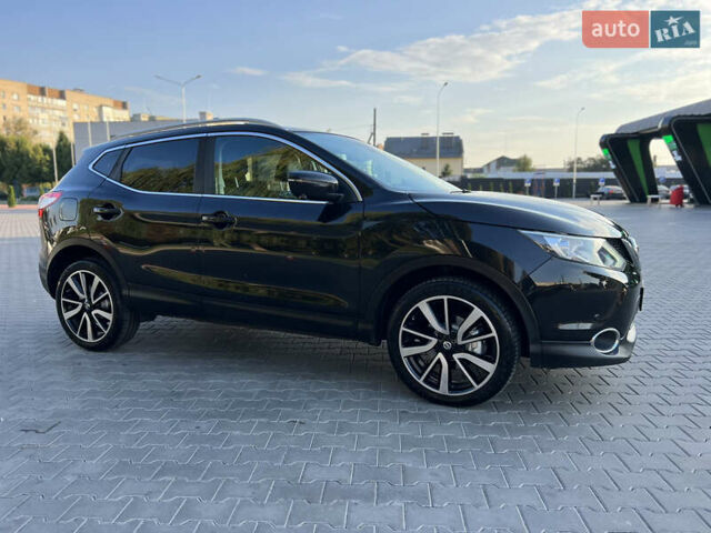 Черный Ниссан Кашкай, объемом двигателя 1.6 л и пробегом 217 тыс. км за 14950 $, фото 27 на Automoto.ua