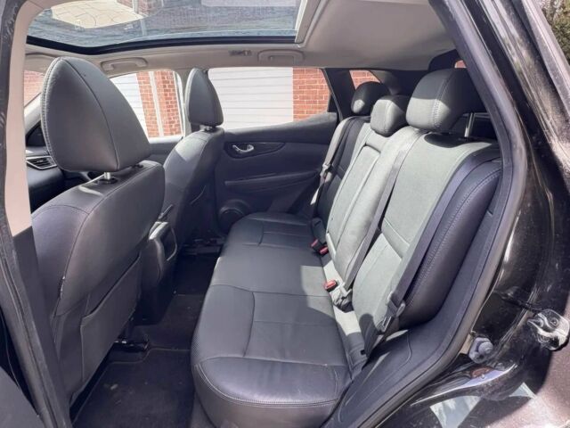 Черный Ниссан Кашкай, объемом двигателя 1.2 л и пробегом 78 тыс. км за 6200 $, фото 10 на Automoto.ua