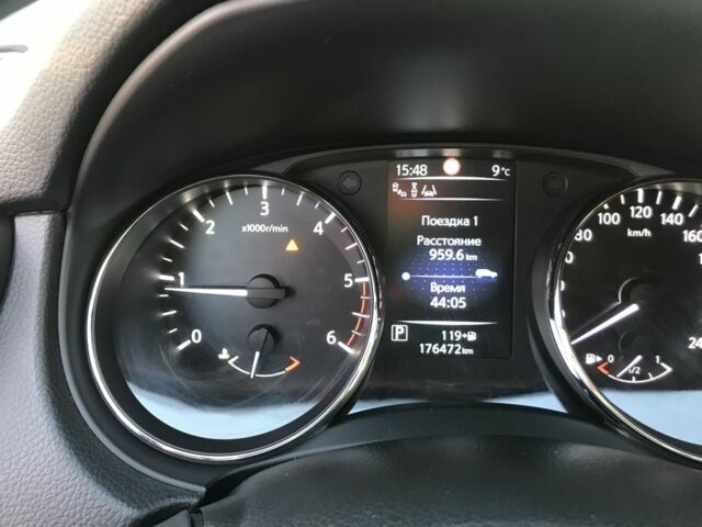 Черный Ниссан Кашкай, объемом двигателя 1.6 л и пробегом 225 тыс. км за 16300 $, фото 8 на Automoto.ua