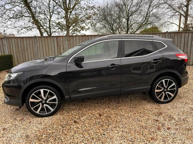 Чорний Ніссан Кашкай, об'ємом двигуна 1.2 л та пробігом 72 тис. км за 3000 $, фото 2 на Automoto.ua