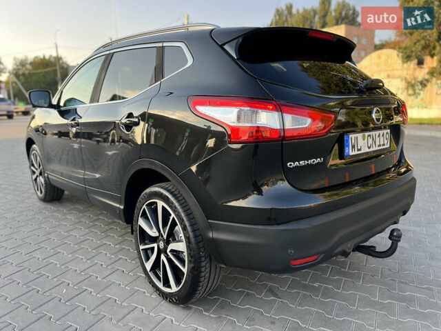 Черный Ниссан Кашкай, объемом двигателя 1.6 л и пробегом 217 тыс. км за 14950 $, фото 17 на Automoto.ua