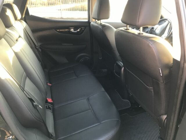 Черный Ниссан Кашкай, объемом двигателя 1.6 л и пробегом 225 тыс. км за 16300 $, фото 22 на Automoto.ua