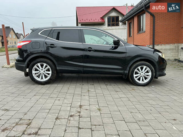 Черный Ниссан Кашкай, объемом двигателя 1.6 л и пробегом 220 тыс. км за 10700 $, фото 3 на Automoto.ua