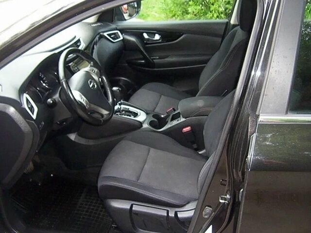 Черный Ниссан Кашкай, объемом двигателя 1.6 л и пробегом 220 тыс. км за 8900 $, фото 11 на Automoto.ua