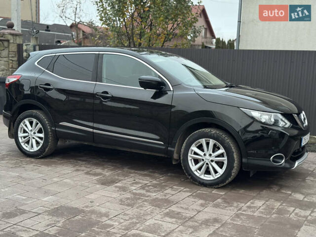 Черный Ниссан Кашкай, объемом двигателя 1.5 л и пробегом 171 тыс. км за 15400 $, фото 5 на Automoto.ua
