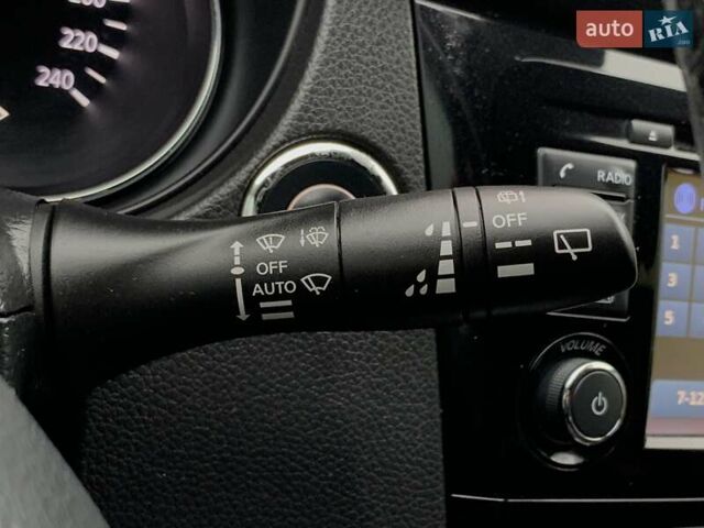 Чорний Ніссан Кашкай, об'ємом двигуна 1.6 л та пробігом 220 тис. км за 16499 $, фото 45 на Automoto.ua