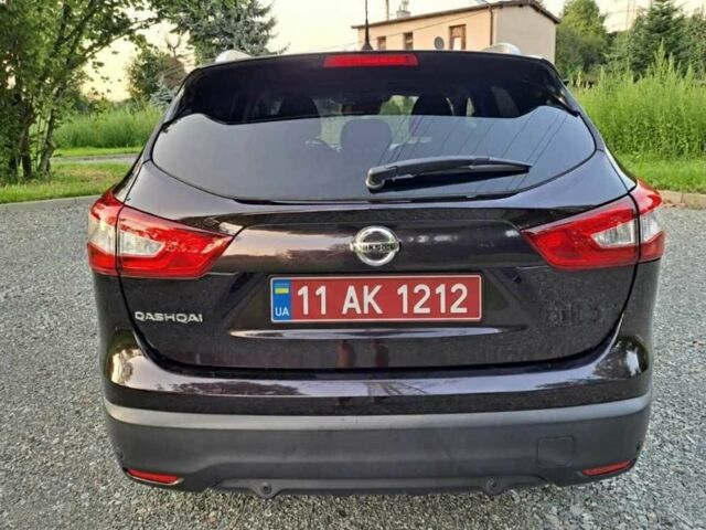 Черный Ниссан Кашкай, объемом двигателя 1.6 л и пробегом 115 тыс. км за 12999 $, фото 2 на Automoto.ua