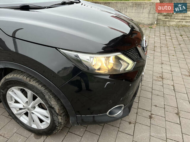 Черный Ниссан Кашкай, объемом двигателя 1.6 л и пробегом 220 тыс. км за 10700 $, фото 13 на Automoto.ua