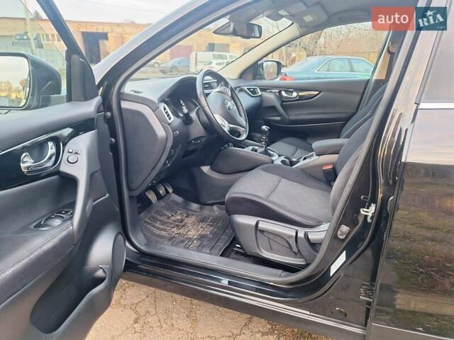 Черный Ниссан Кашкай, объемом двигателя 1.5 л и пробегом 311 тыс. км за 14850 $, фото 13 на Automoto.ua