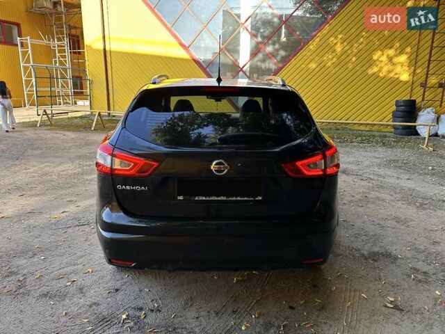 Черный Ниссан Кашкай, объемом двигателя 1.6 л и пробегом 206 тыс. км за 15000 $, фото 4 на Automoto.ua