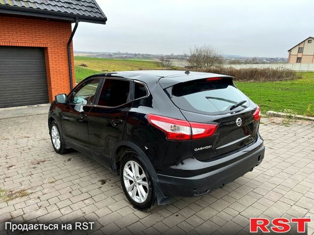 Черный Ниссан Кашкай, объемом двигателя 1.6 л и пробегом 250 тыс. км за 10700 $, фото 2 на Automoto.ua