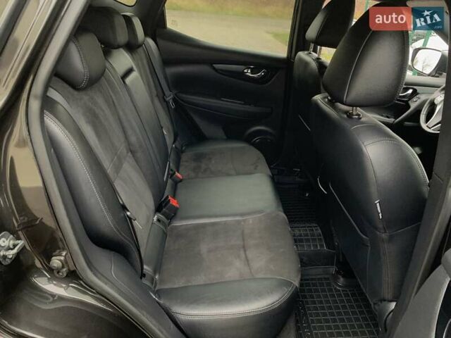 Чорний Ніссан Кашкай, об'ємом двигуна 1.6 л та пробігом 220 тис. км за 16499 $, фото 30 на Automoto.ua