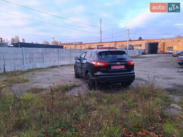 Черный Ниссан Кашкай, объемом двигателя 1.5 л и пробегом 311 тыс. км за 14850 $, фото 3 на Automoto.ua