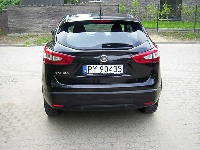 Черный Ниссан Кашкай, объемом двигателя 1.6 л и пробегом 220 тыс. км за 8900 $, фото 6 на Automoto.ua