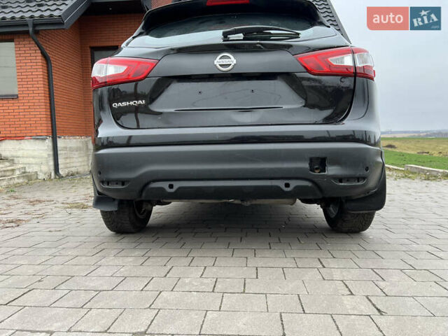 Черный Ниссан Кашкай, объемом двигателя 1.6 л и пробегом 220 тыс. км за 10700 $, фото 6 на Automoto.ua