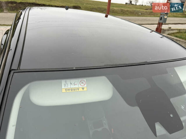 Черный Ниссан Кашкай, объемом двигателя 1.6 л и пробегом 220 тыс. км за 10700 $, фото 9 на Automoto.ua