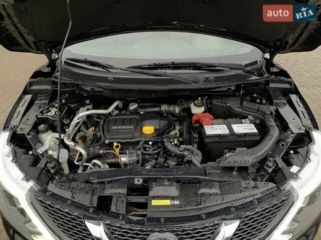 Чорний Ніссан Кашкай, об'ємом двигуна 1.6 л та пробігом 220 тис. км за 16499 $, фото 56 на Automoto.ua