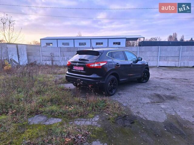 Черный Ниссан Кашкай, объемом двигателя 1.5 л и пробегом 311 тыс. км за 14850 $, фото 4 на Automoto.ua