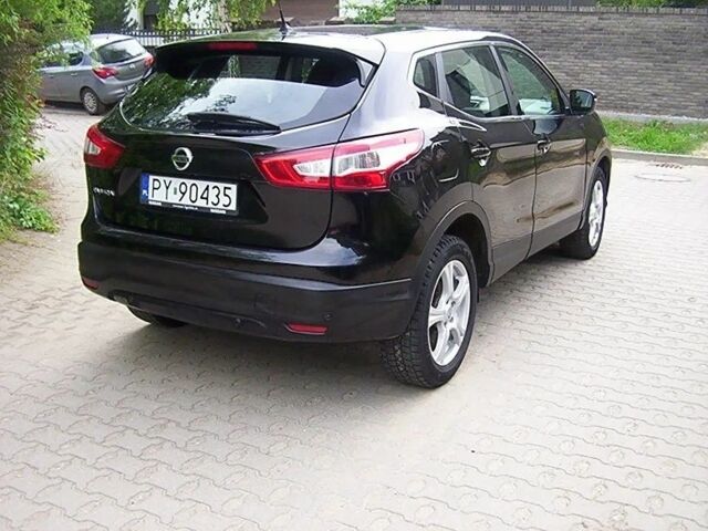 Черный Ниссан Кашкай, объемом двигателя 1.6 л и пробегом 220 тыс. км за 8900 $, фото 3 на Automoto.ua