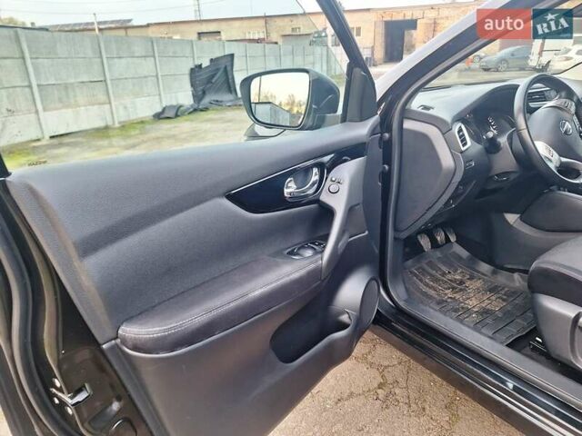 Черный Ниссан Кашкай, объемом двигателя 1.5 л и пробегом 311 тыс. км за 14850 $, фото 14 на Automoto.ua