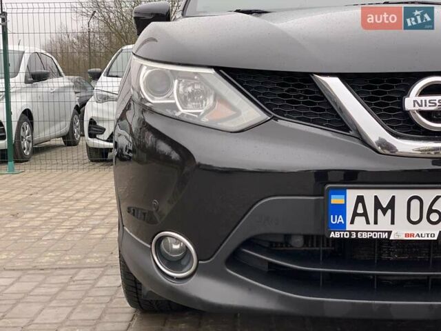 Чорний Ніссан Кашкай, об'ємом двигуна 1.6 л та пробігом 220 тис. км за 16499 $, фото 5 на Automoto.ua