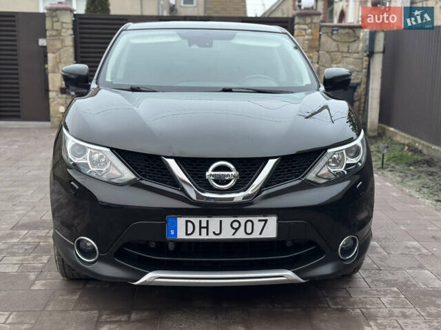 Черный Ниссан Кашкай, объемом двигателя 1.5 л и пробегом 171 тыс. км за 15400 $, фото 1 на Automoto.ua