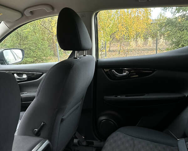 Ніссан Кашкай 2017 у Дубно на Automoto.ua Чорний Ніссан Кашкай, об'ємом двигуна 1.5 л та пробігом 167 тис. км за 15500 $, фото 30 на Automoto.ua