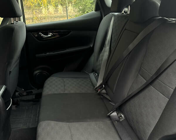 Ніссан Кашкай 2017 у Дубно на Automoto.ua Чорний Ніссан Кашкай, об'ємом двигуна 1.5 л та пробігом 167 тис. км за 15500 $, фото 29 на Automoto.ua