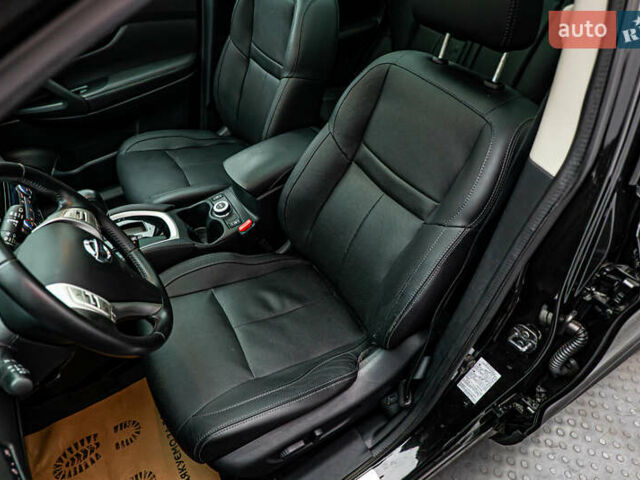 Черный Ниссан Кашкай, объемом двигателя 2 л и пробегом 92 тыс. км за 15680 $, фото 8 на Automoto.ua