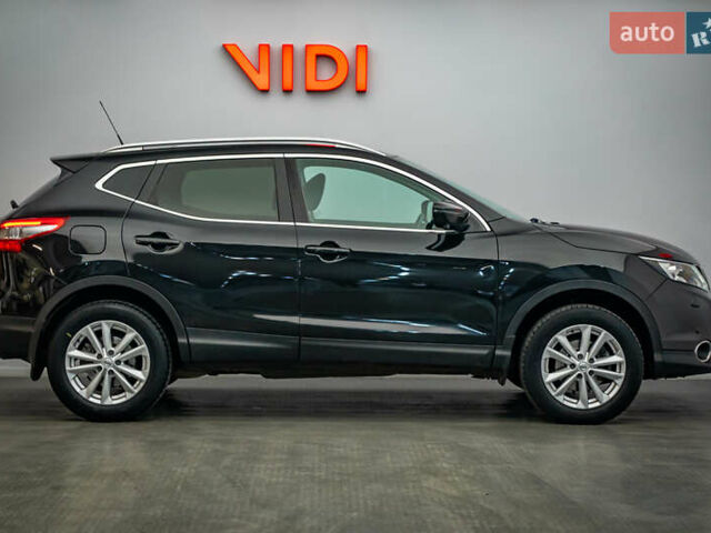 Черный Ниссан Кашкай, объемом двигателя 2 л и пробегом 92 тыс. км за 15680 $, фото 3 на Automoto.ua