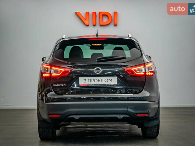 Черный Ниссан Кашкай, объемом двигателя 2 л и пробегом 92 тыс. км за 15680 $, фото 5 на Automoto.ua