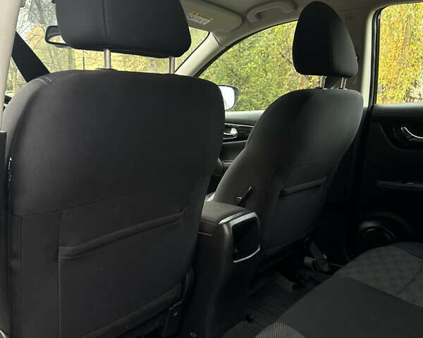 Ніссан Кашкай 2017 у Дубно на Automoto.ua Чорний Ніссан Кашкай, об'ємом двигуна 1.5 л та пробігом 167 тис. км за 15500 $, фото 28 на Automoto.ua