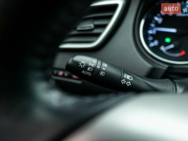 Черный Ниссан Кашкай, объемом двигателя 2 л и пробегом 92 тыс. км за 15680 $, фото 13 на Automoto.ua