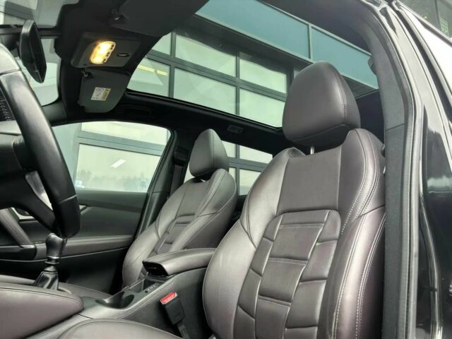 Черный Ниссан Кашкай, объемом двигателя 1.2 л и пробегом 35 тыс. км за 8000 $, фото 9 на Automoto.ua