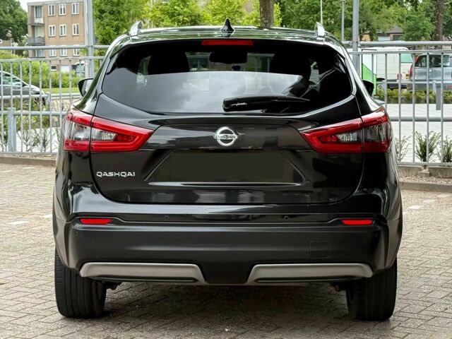 Чорний Ніссан Кашкай, об'ємом двигуна 1.2 л та пробігом 43 тис. км за 10000 $, фото 4 на Automoto.ua