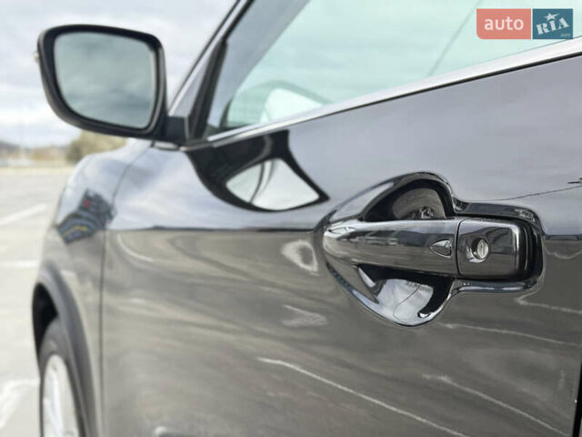 Черный Ниссан Кашкай, объемом двигателя 2 л и пробегом 195 тыс. км за 13200 $, фото 8 на Automoto.ua