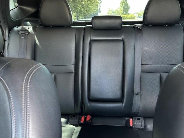 Чорний Ніссан Кашкай, об'ємом двигуна 2 л та пробігом 132 тис. км за 17000 $, фото 6 на Automoto.ua