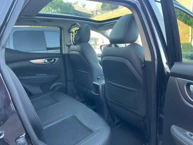 Черный Ниссан Кашкай, объемом двигателя 1.4 л и пробегом 39 тыс. км за 14000 $, фото 9 на Automoto.ua