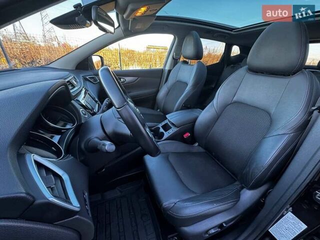 Черный Ниссан Кашкай, объемом двигателя 1.6 л и пробегом 56 тыс. км за 19350 $, фото 24 на Automoto.ua