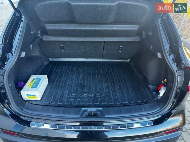 Черный Ниссан Кашкай, объемом двигателя 1.6 л и пробегом 56 тыс. км за 19350 $, фото 38 на Automoto.ua