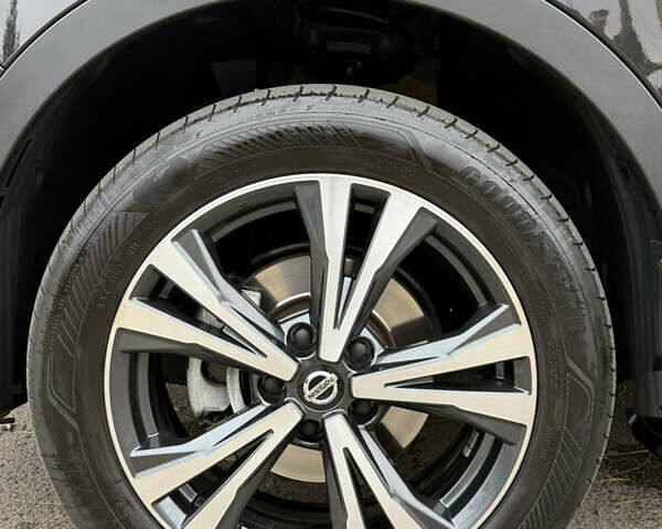 Черный Ниссан Кашкай, объемом двигателя 2 л и пробегом 97 тыс. км за 21500 $, фото 22 на Automoto.ua