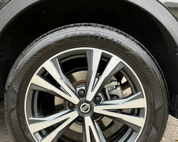 Черный Ниссан Кашкай, объемом двигателя 2 л и пробегом 97 тыс. км за 21500 $, фото 23 на Automoto.ua