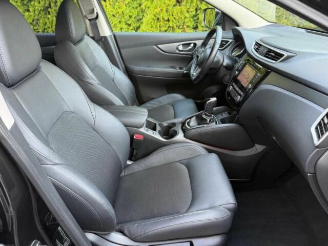 Черный Ниссан Кашкай, объемом двигателя 1.3 л и пробегом 89 тыс. км за 9200 $, фото 8 на Automoto.ua