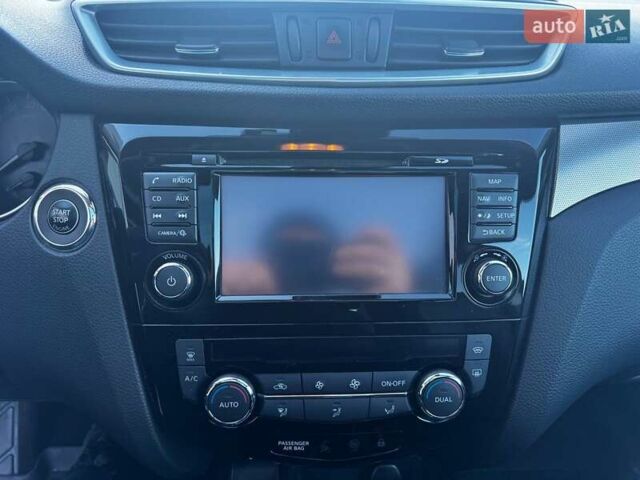 Черный Ниссан Кашкай, объемом двигателя 1.6 л и пробегом 56 тыс. км за 19350 $, фото 42 на Automoto.ua