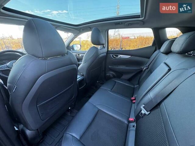 Черный Ниссан Кашкай, объемом двигателя 1.6 л и пробегом 56 тыс. км за 19350 $, фото 26 на Automoto.ua