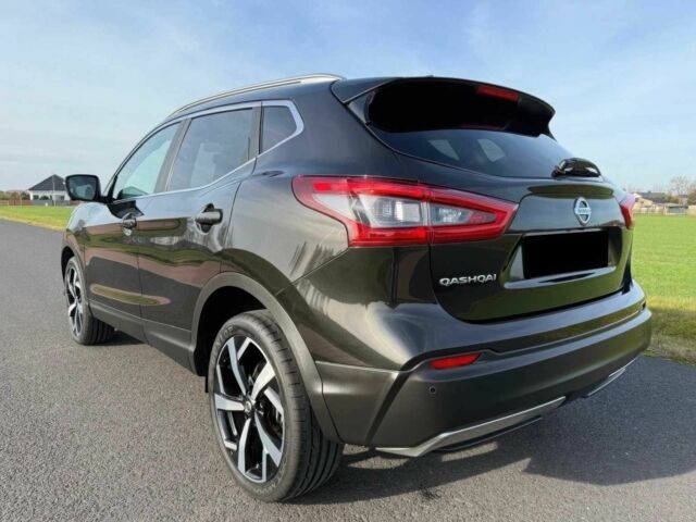 Черный Ниссан Кашкай, объемом двигателя 1.3 л и пробегом 89 тыс. км за 9200 $, фото 6 на Automoto.ua