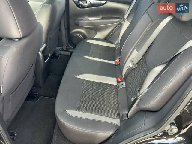 Чорний Ніссан Кашкай, об'ємом двигуна 1.5 л та пробігом 189 тис. км за 19553 $, фото 19 на Automoto.ua